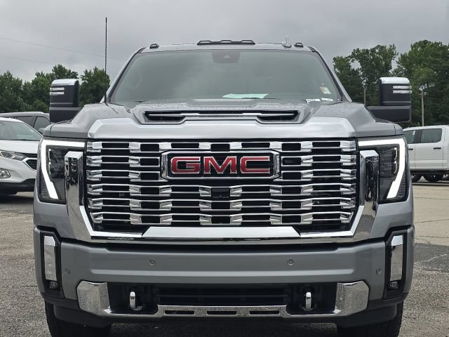 Used 2025 GMC Sierra 2500 Denali w/ Denali Reserve Package AWD/4WD image 8