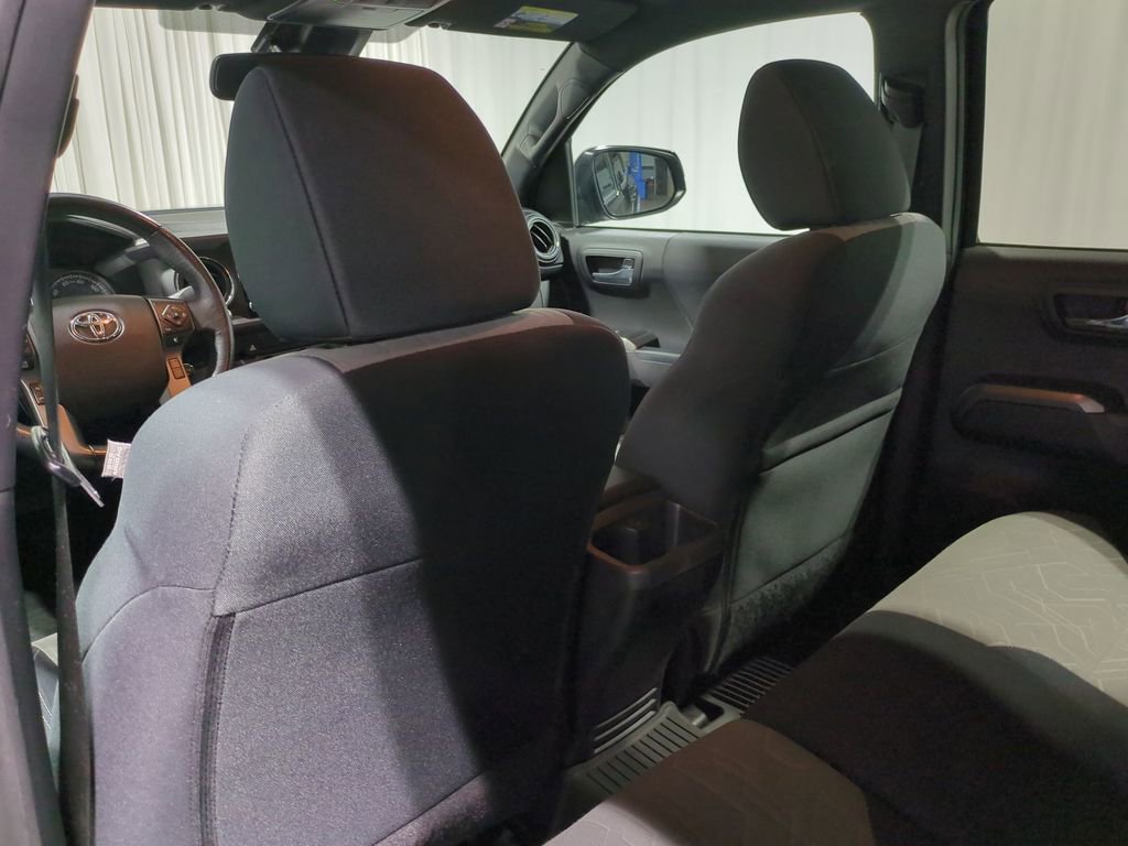 Used 2021 Toyota Tacoma TRD Off-Road image 21