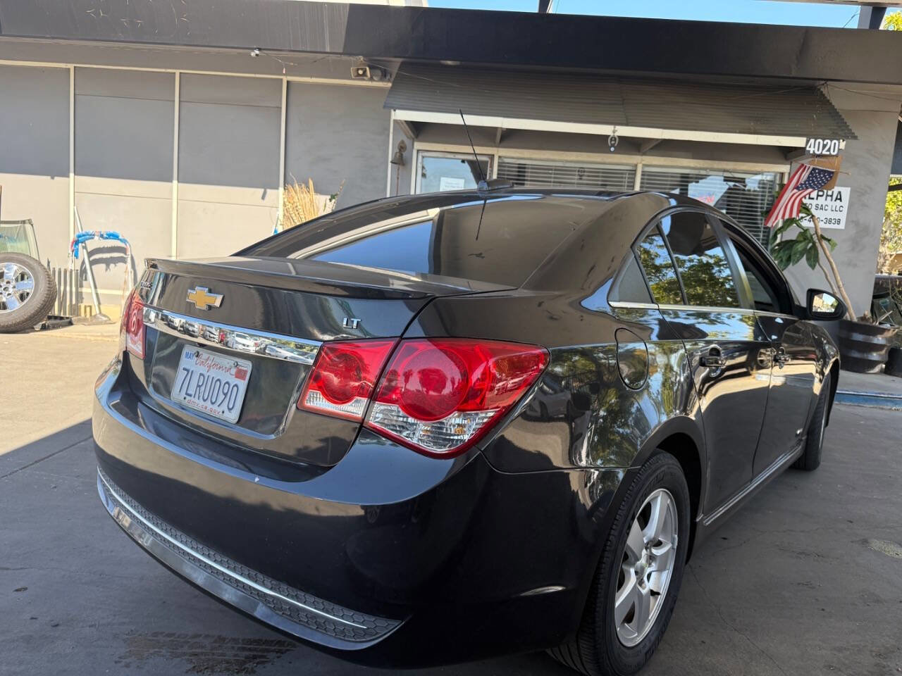 Used 2015 Chevrolet Cruze LT image 8