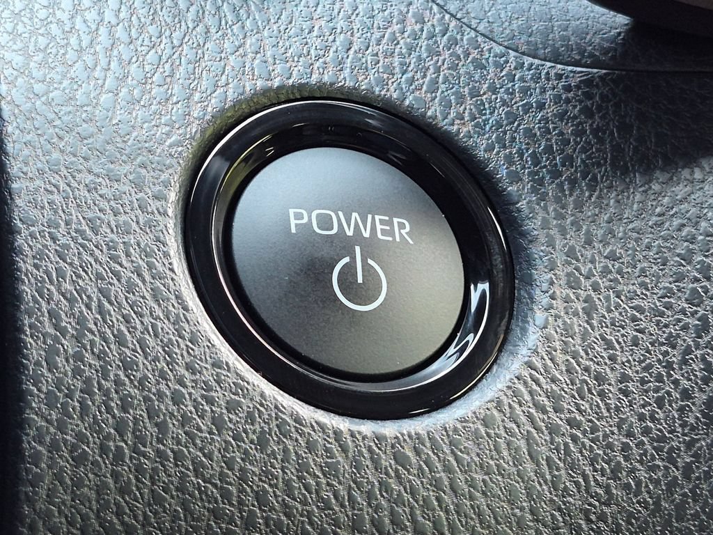 Used 2026 Toyota Camry XSE FWD image 27