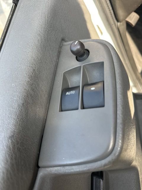 Used 2021 Chevrolet Express 2500 w/ Driver Convenience Package RWD image 21