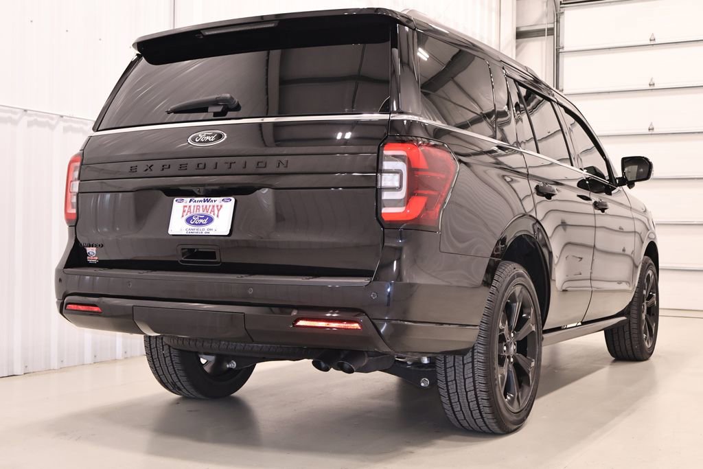 Certified 2024 Ford Expedition Limited AWD/4WD image 10