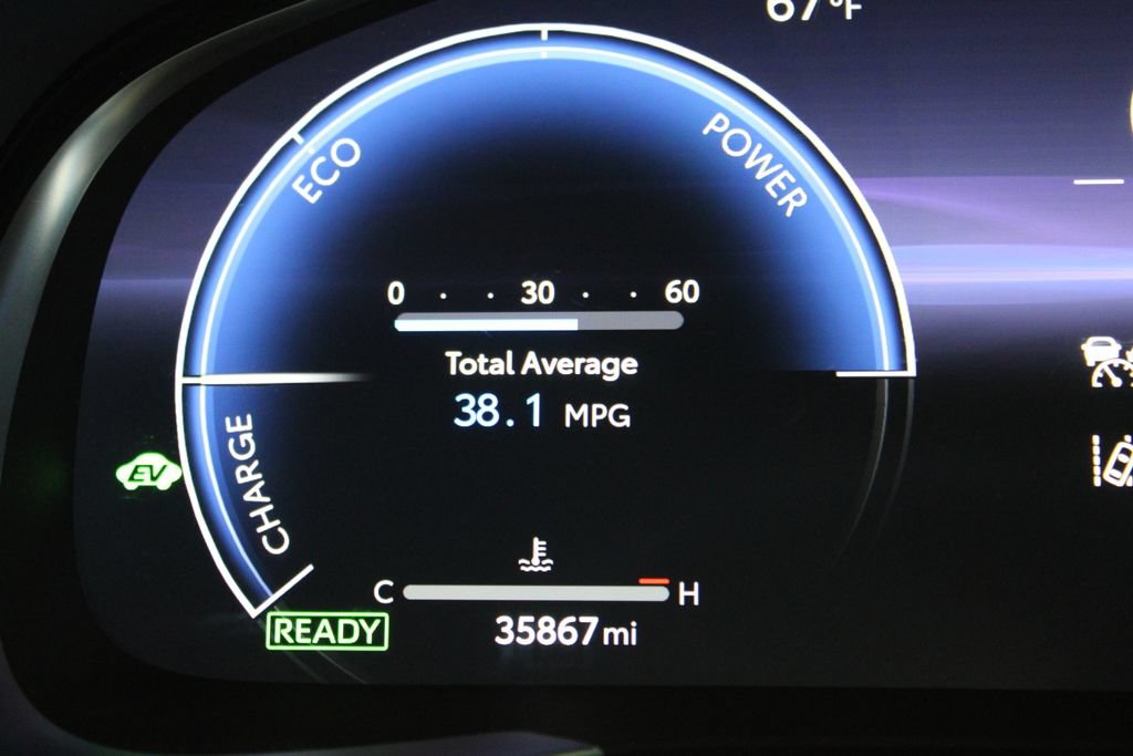 Used 2024 Toyota Venza Limited AWD/4WD image 21