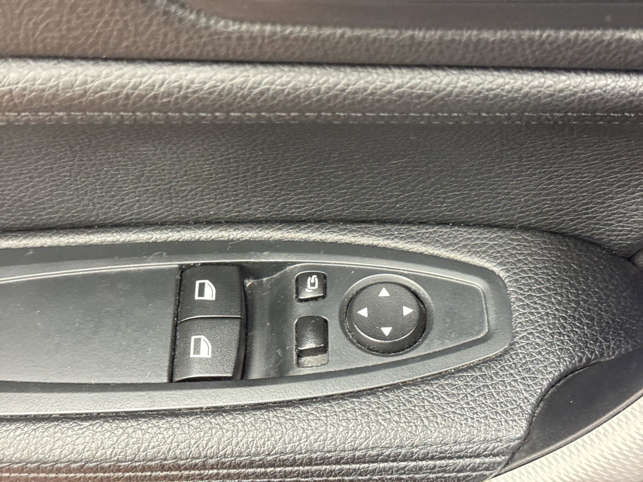 Used 2016 BMW M235i xDrive M235i xDrive image 11