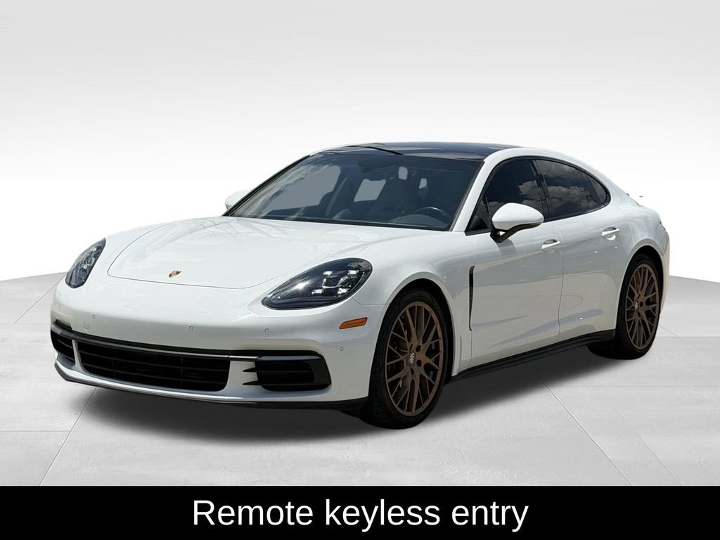 Used 2018 Porsche Panamera RWD image 5