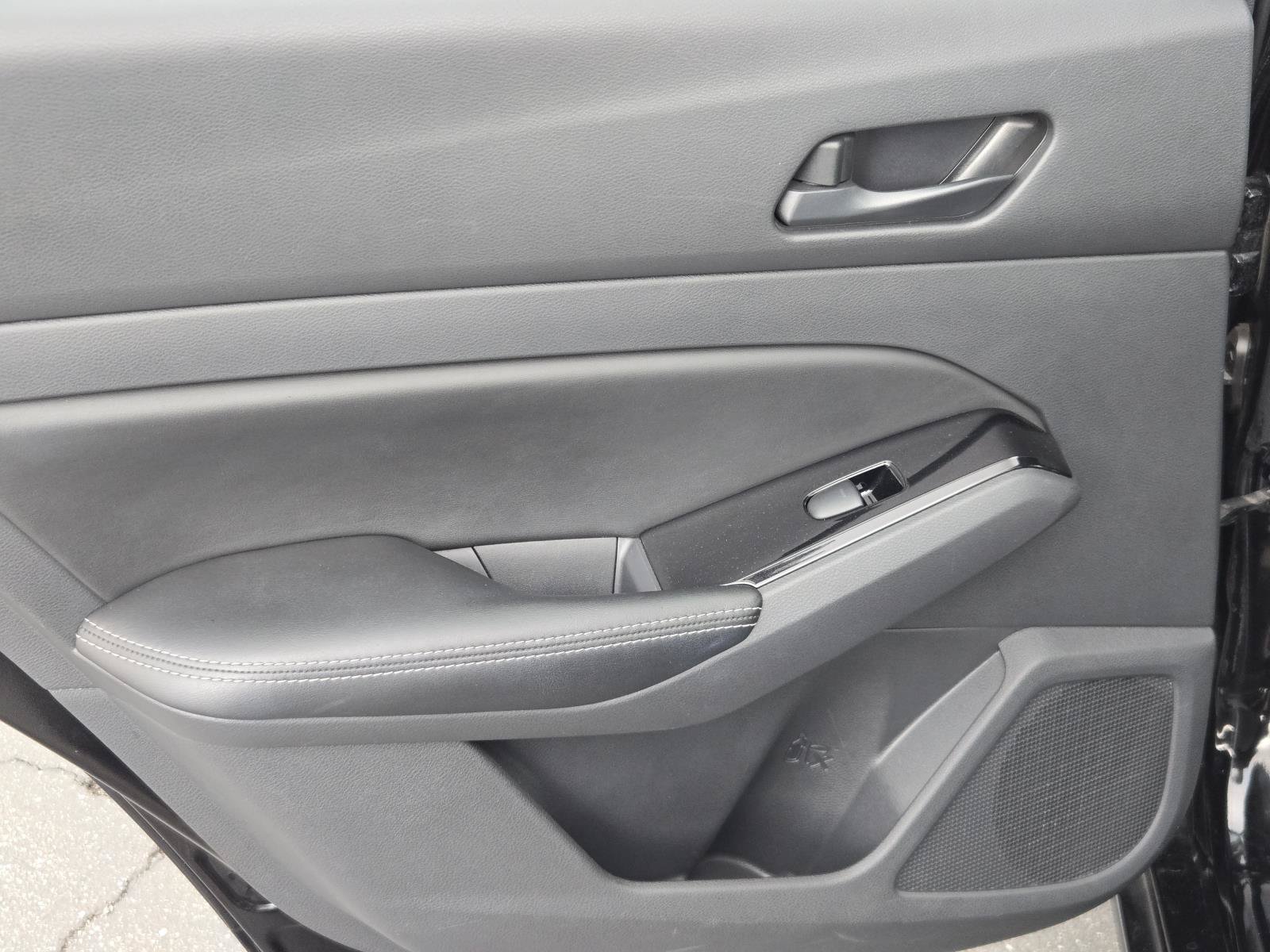 Used 2023 Nissan Altima 2.5 SV FWD image 26