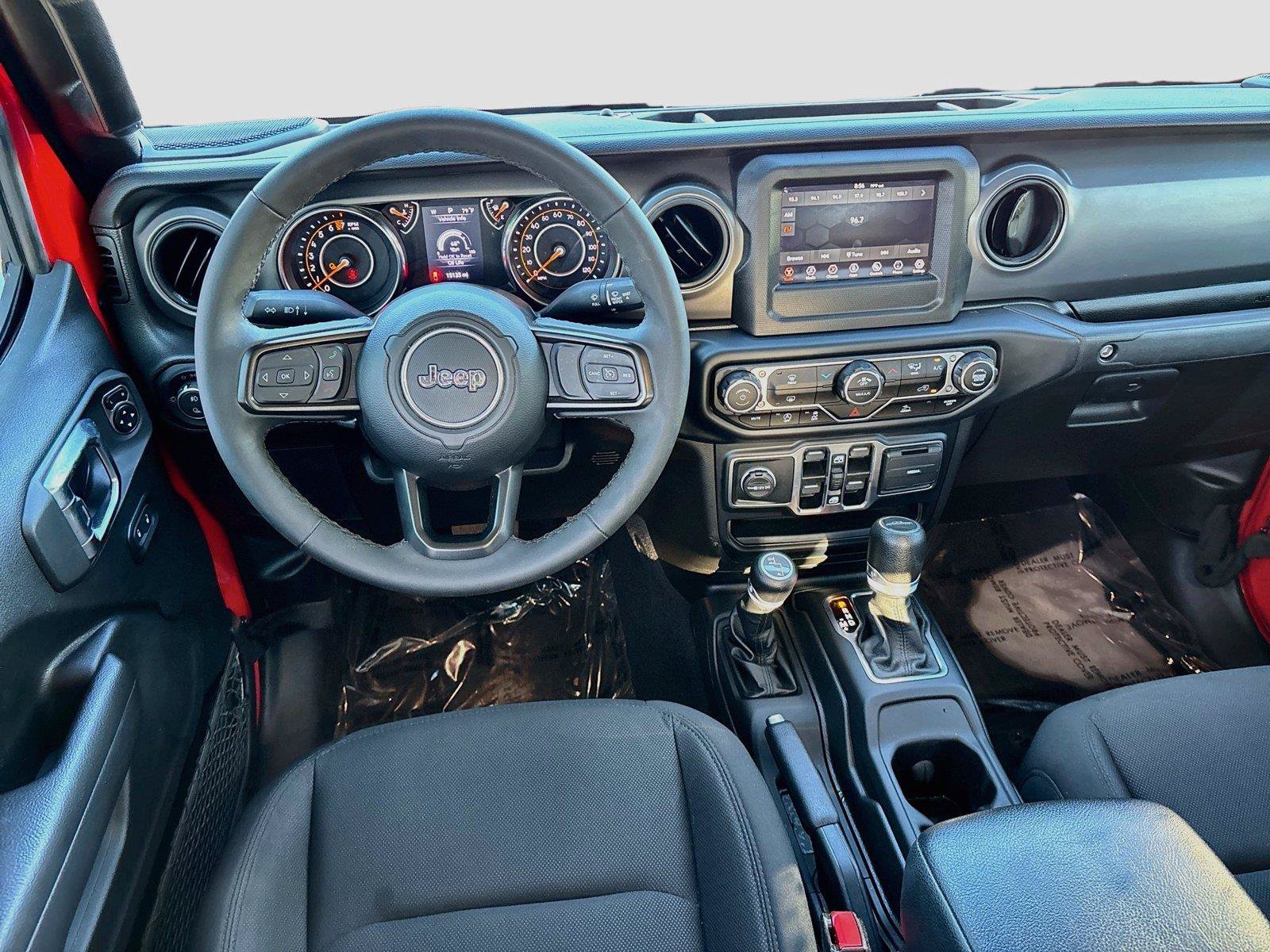 Used 2023 Jeep Gladiator Sport AWD/4WD image 20