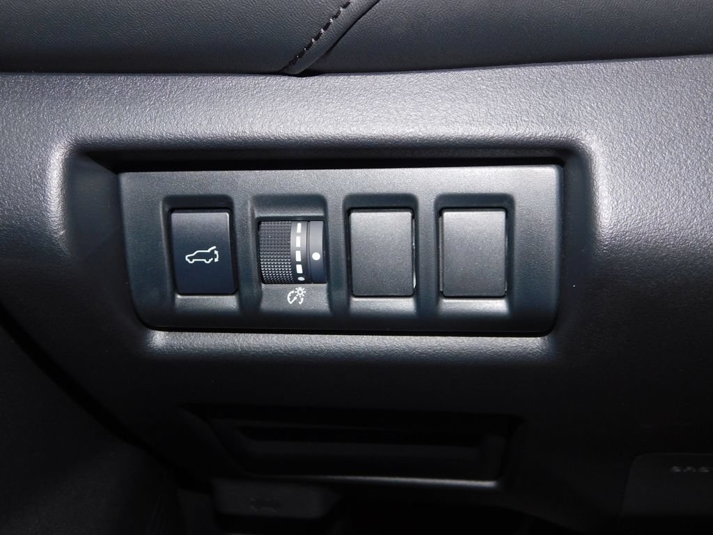 Used 2026 Subaru Outback Touring XT AWD/4WD image 31