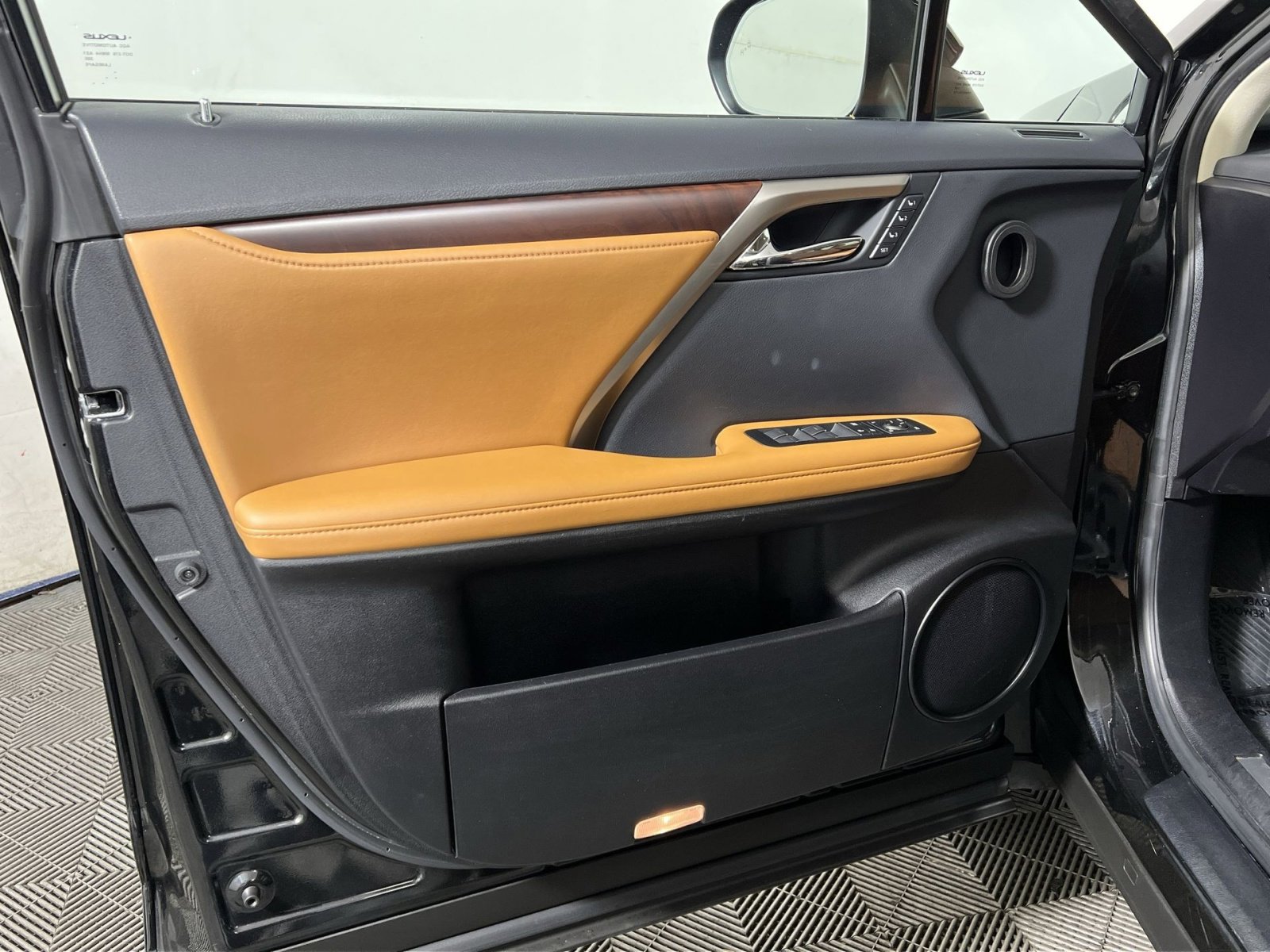 Used 2022 Lexus RX 350 AWD w/ Premium Package image 14