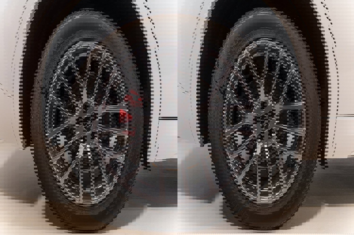 Used 2024 Maserati Grecale GT image 11