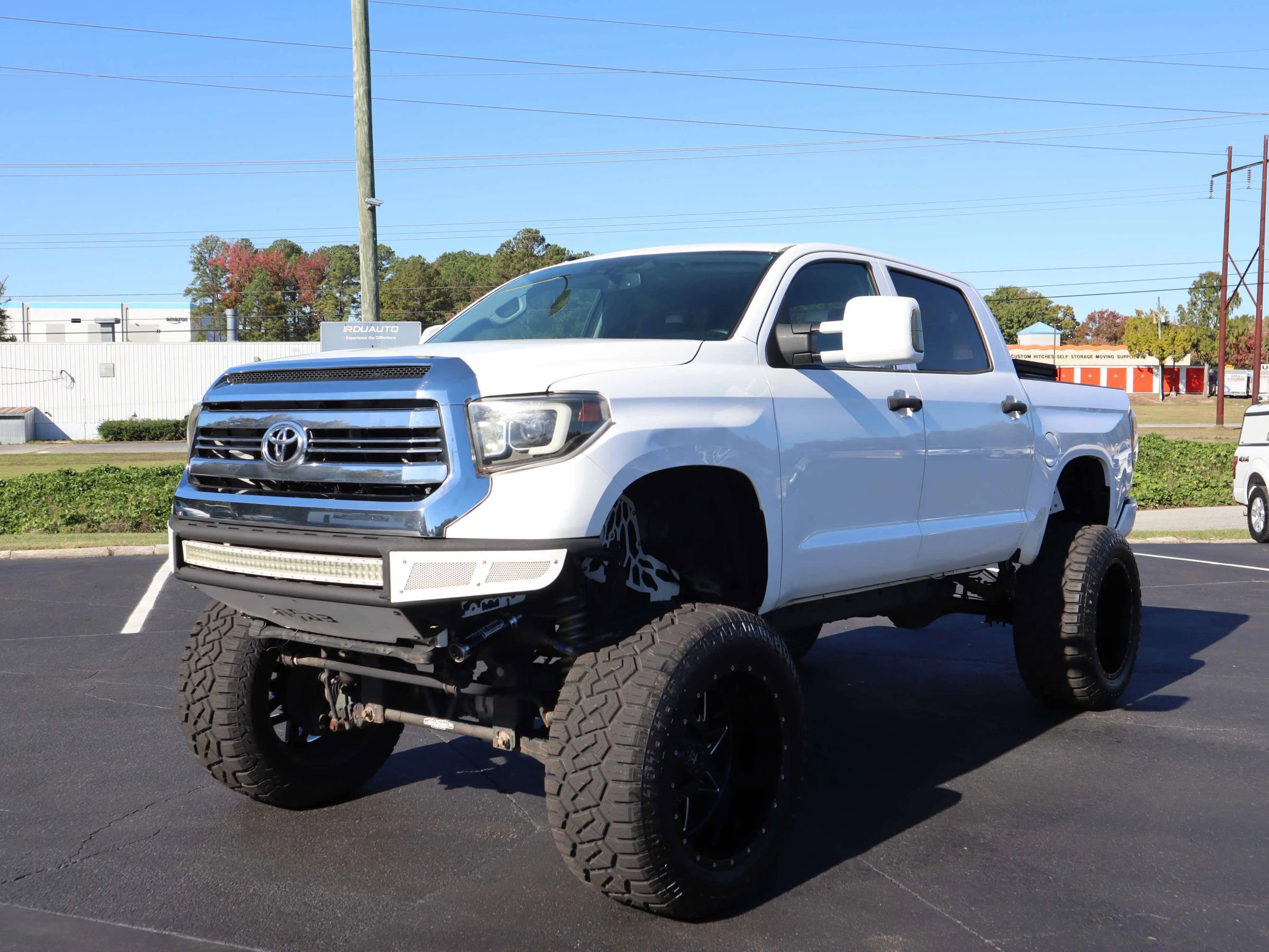 Used 2015 Toyota Tundra Limited image 13