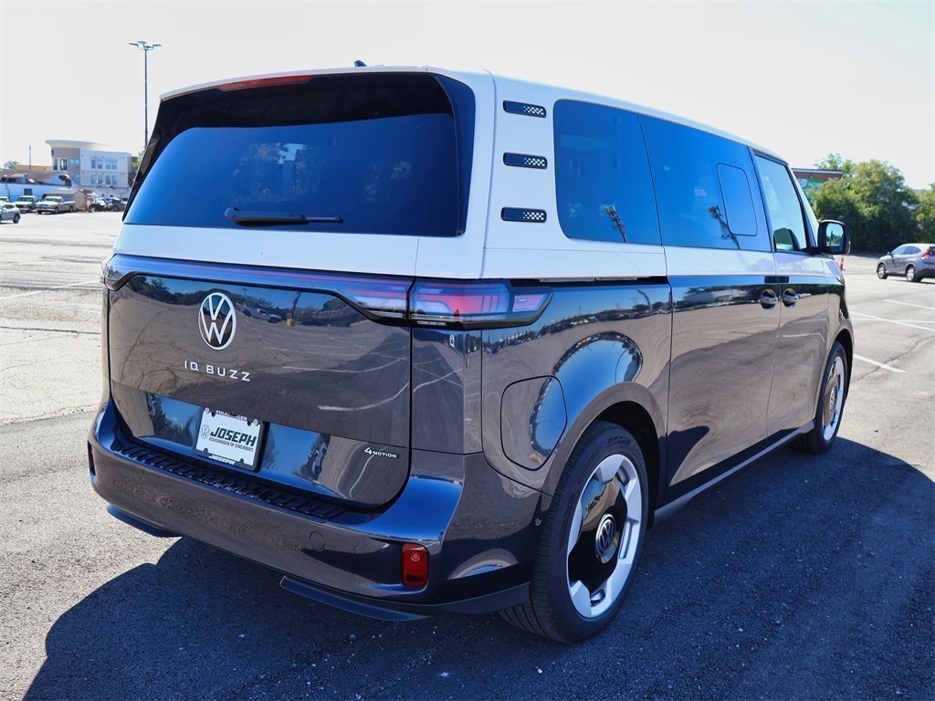 New 2025 Volkswagen ID. Buzz Pro S Plus image 5