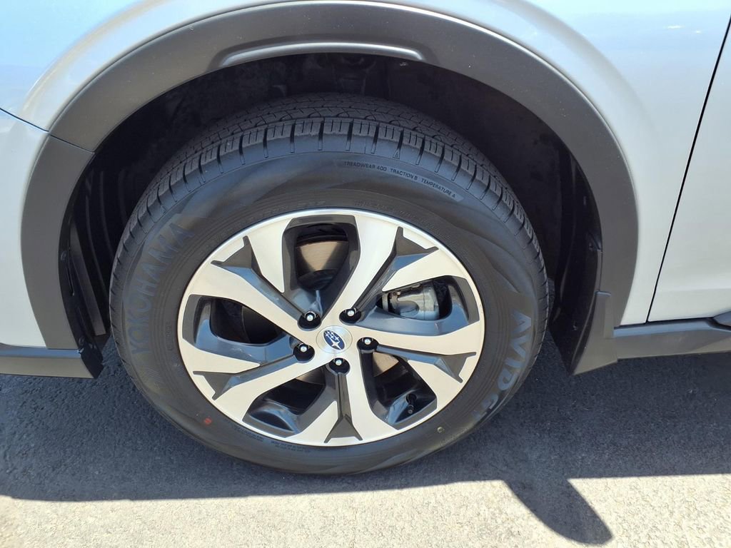 Used 2020 Subaru Outback Limited w/ Popular Package #2 AWD/4WD image 15