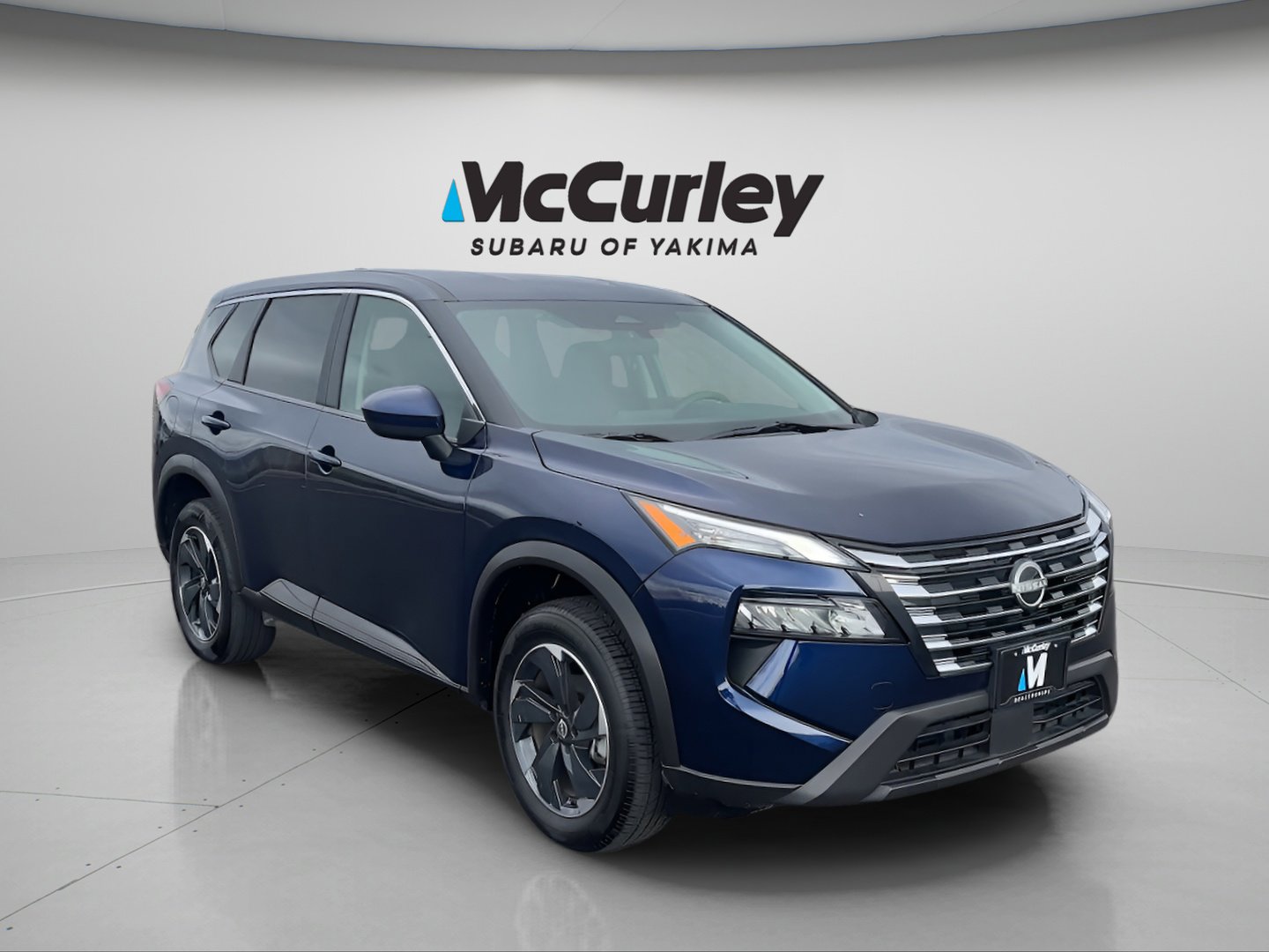 Used 2024 Nissan Rogue SV AWD/4WD image 7