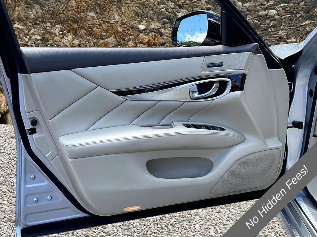 Used 2015 INFINITI Q70 L 3.7 RWD image 20