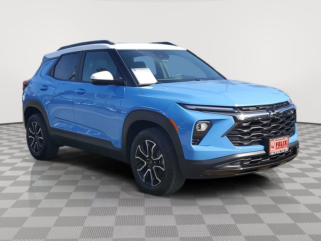 Used 2024 Chevrolet TrailBlazer ACTIV w/ Convenience Package image 2