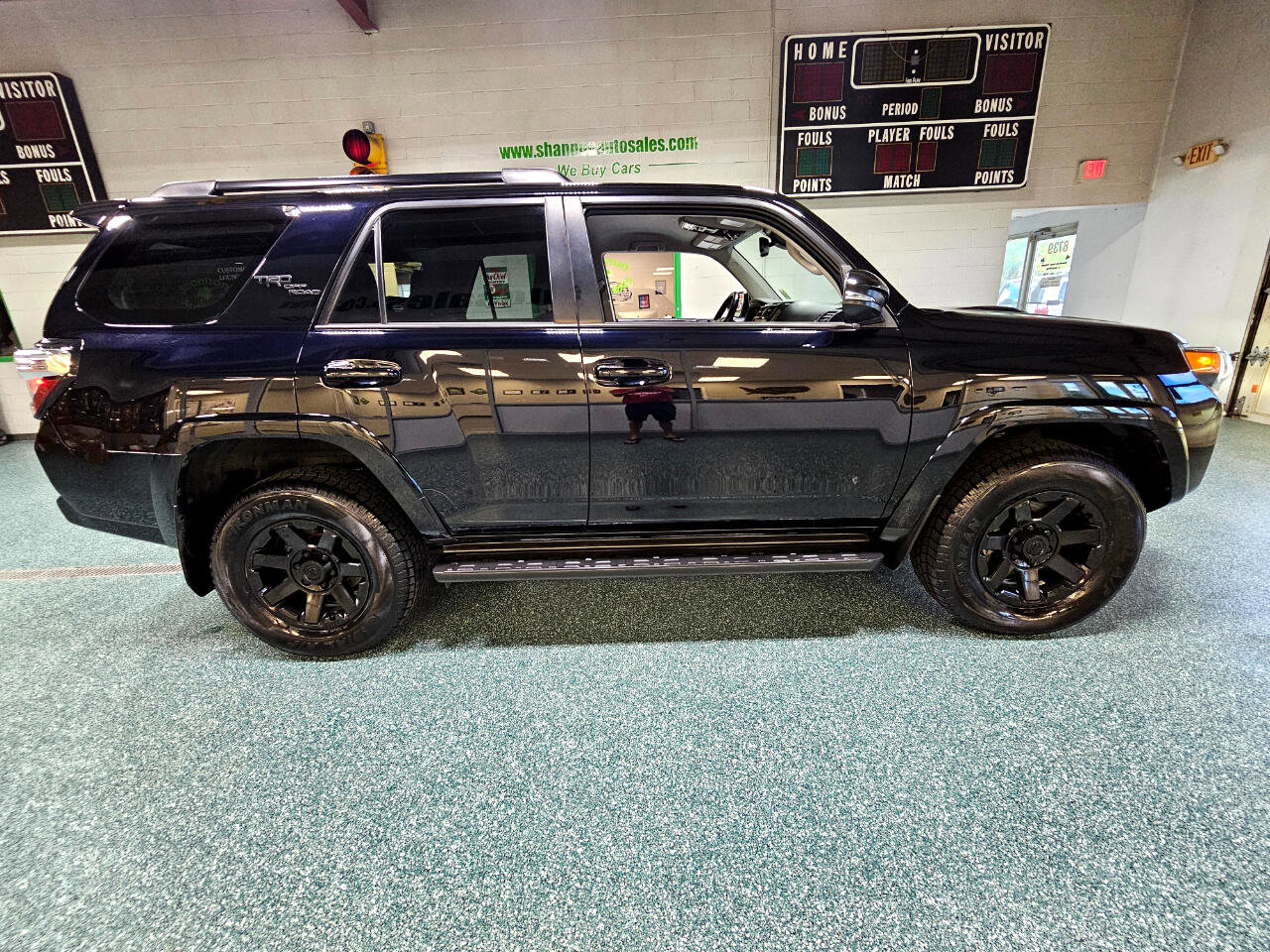 Used 2023 Toyota 4Runner TRD Off-Road Premium image 6