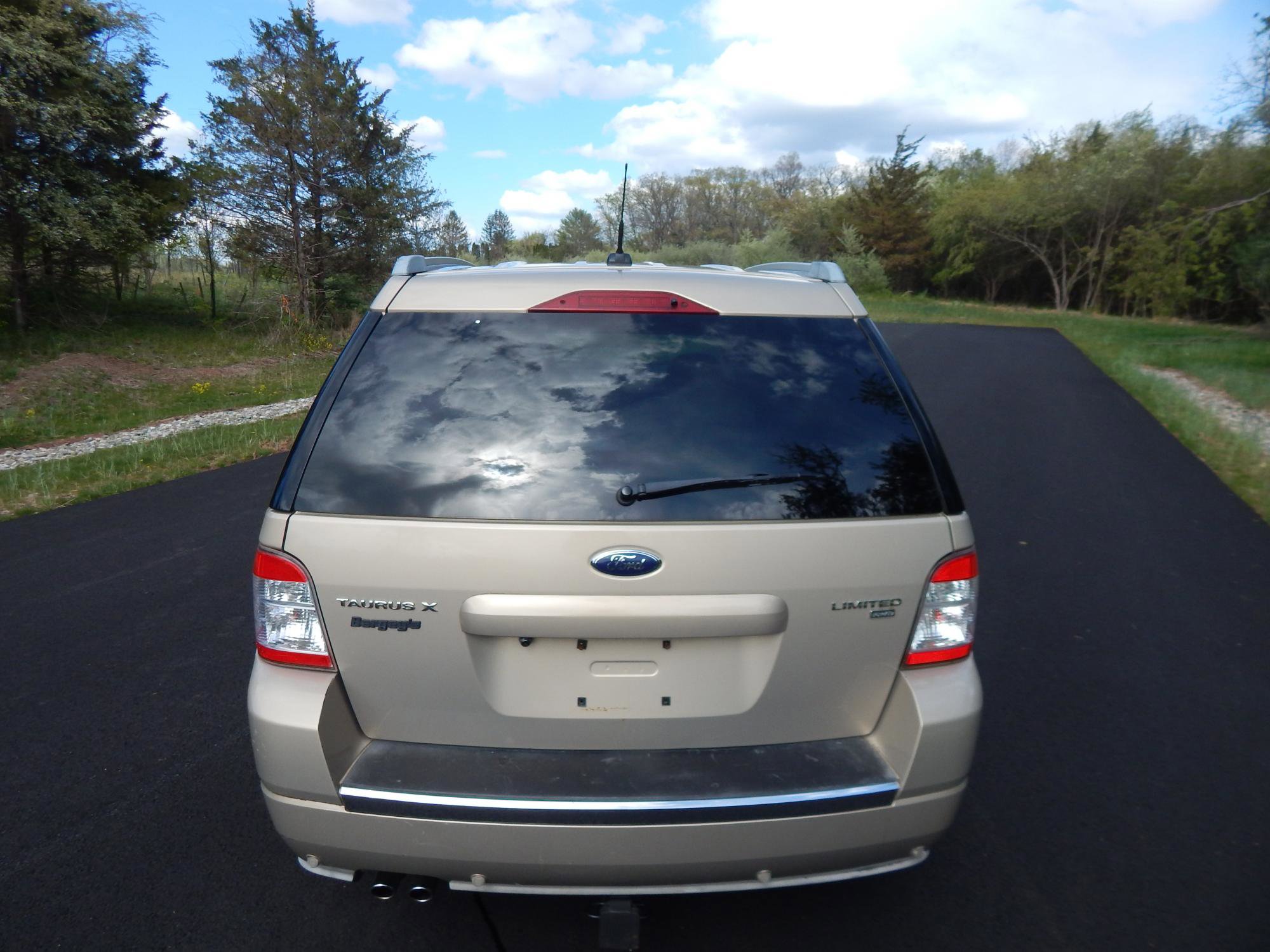 Used 2008 Ford Taurus X Limited image 5
