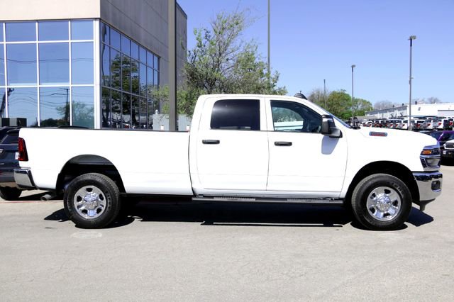 New 2026 RAM 2500 Tradesman image 4