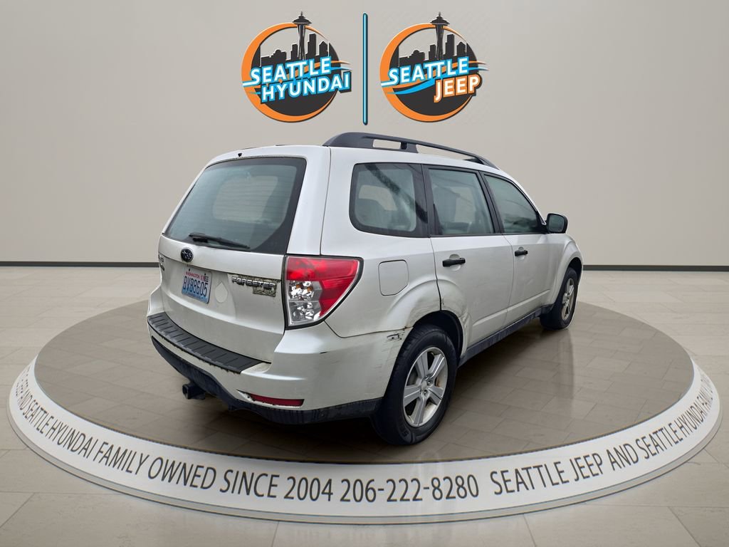 Used 2012 Subaru Forester 2.5X w/ Alloy Wheel Pkg AWD/4WD image 4