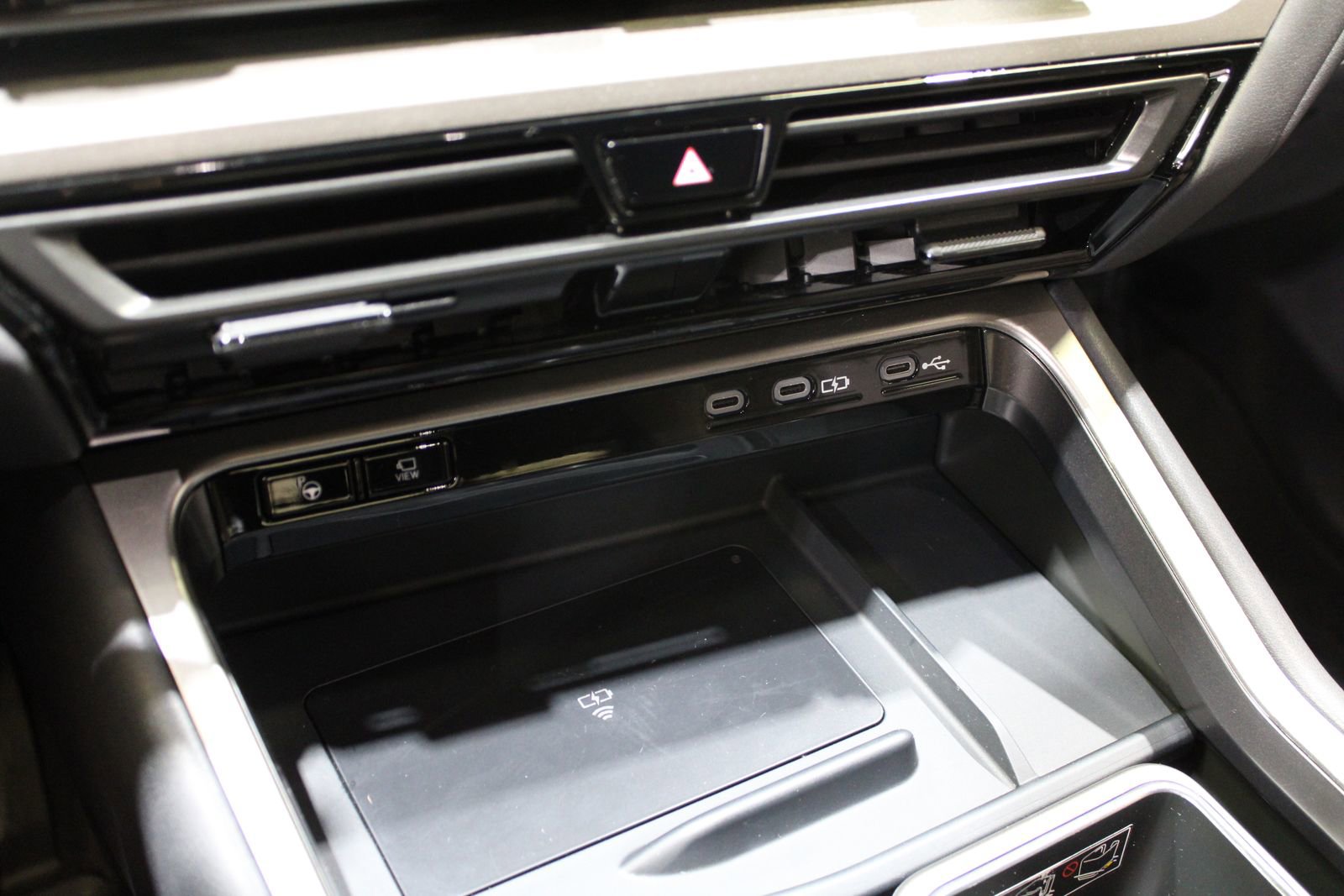 Used 2024 Lexus TX 350 AWD w/ Captains Chair Package image 32