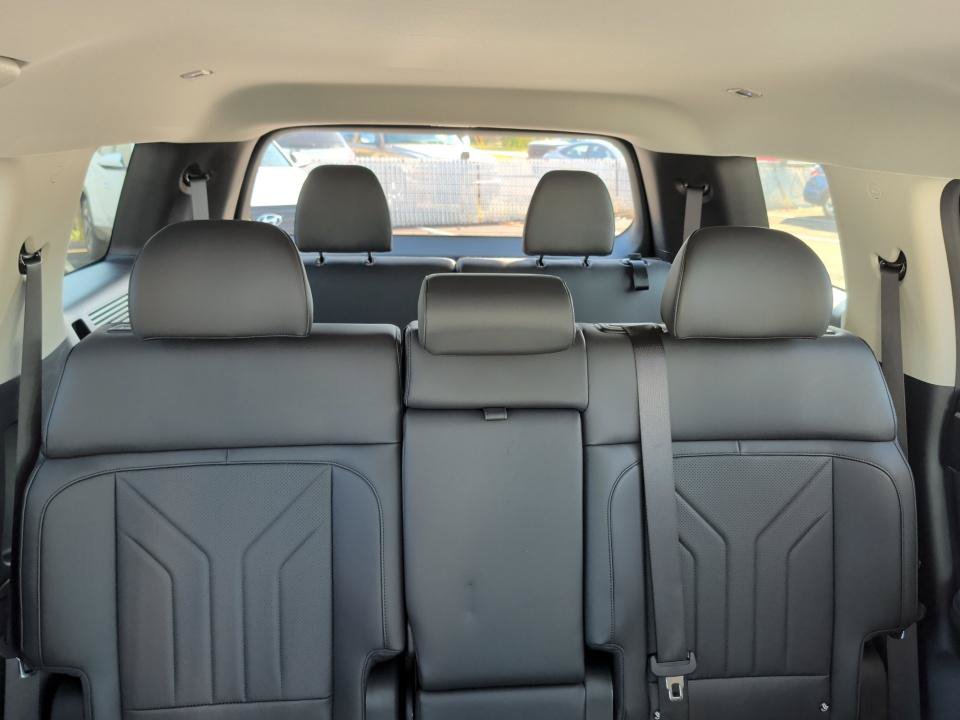 New 2027 Hyundai Santa Fe SEL FWD image 29