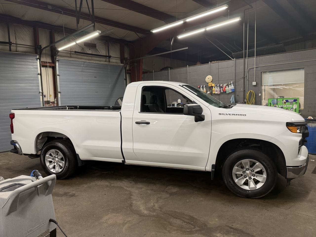 Used 2023 Chevrolet Silverado 1500 W/T w/ WT Fleet Convenience Package RWD image 4