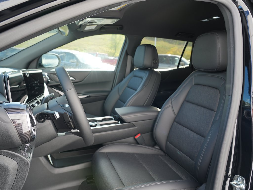 New 2027 Chevrolet Equinox LT w/ Convenience Package II AWD/4WD image 8