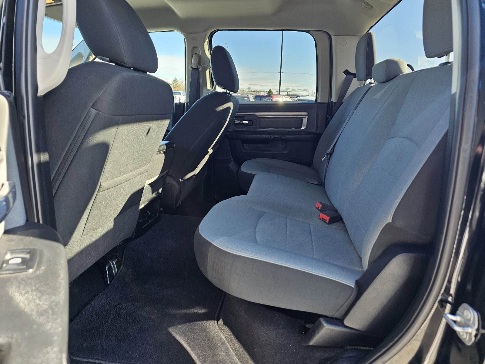 Used 2021 RAM 1500 Classic SLT image 12