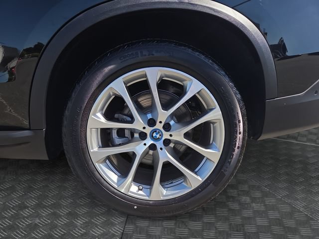 Used 2023 BMW X5 xDrive45e AWD/4WD image 38