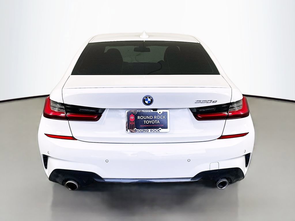 Used 2022 BMW 330e 330e iPerformance w/ M Sport Package image 6