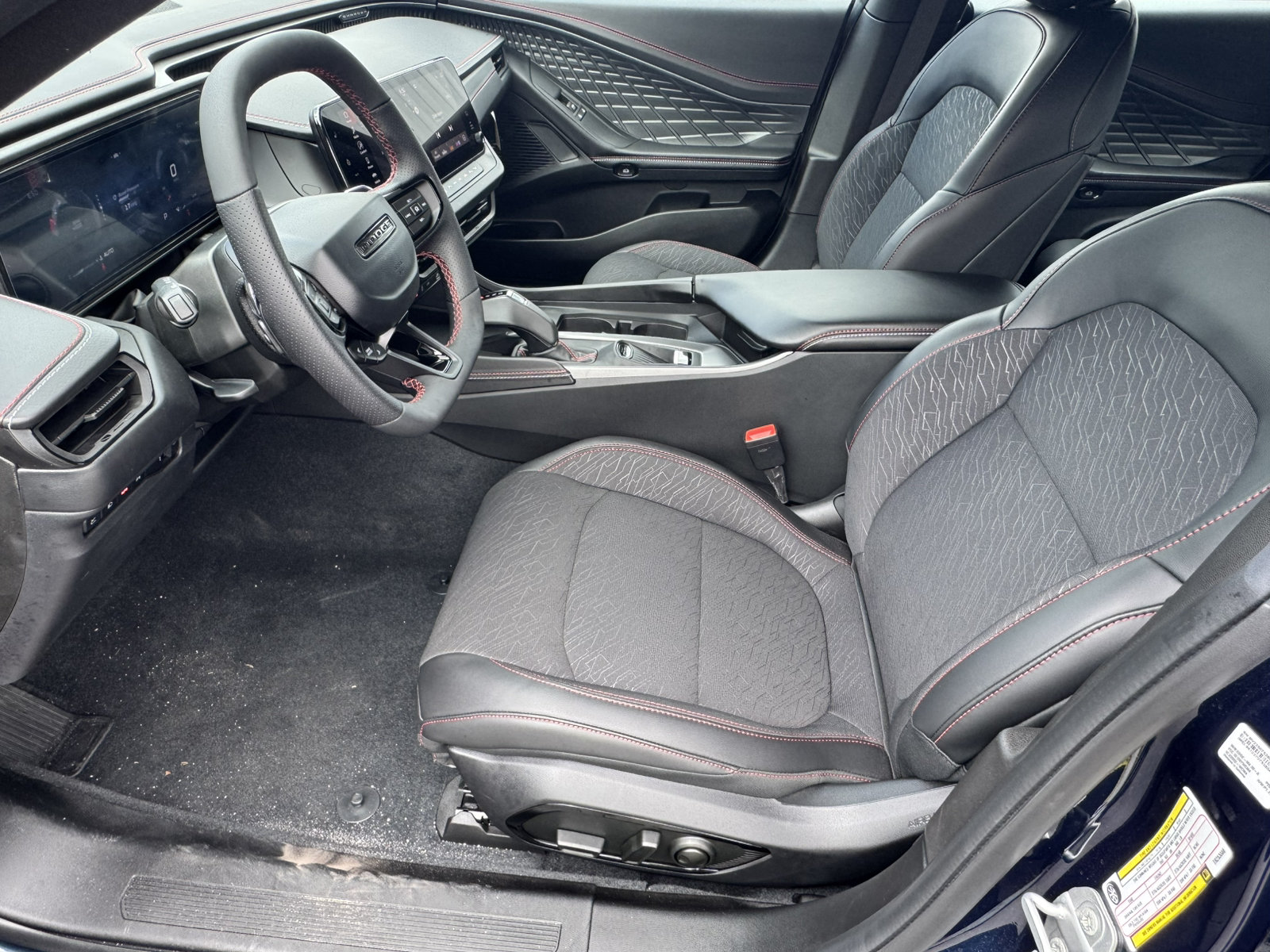 Used 2026 Dodge Charger Scat Pack w/ Blacktop Package AWD/4WD image 9