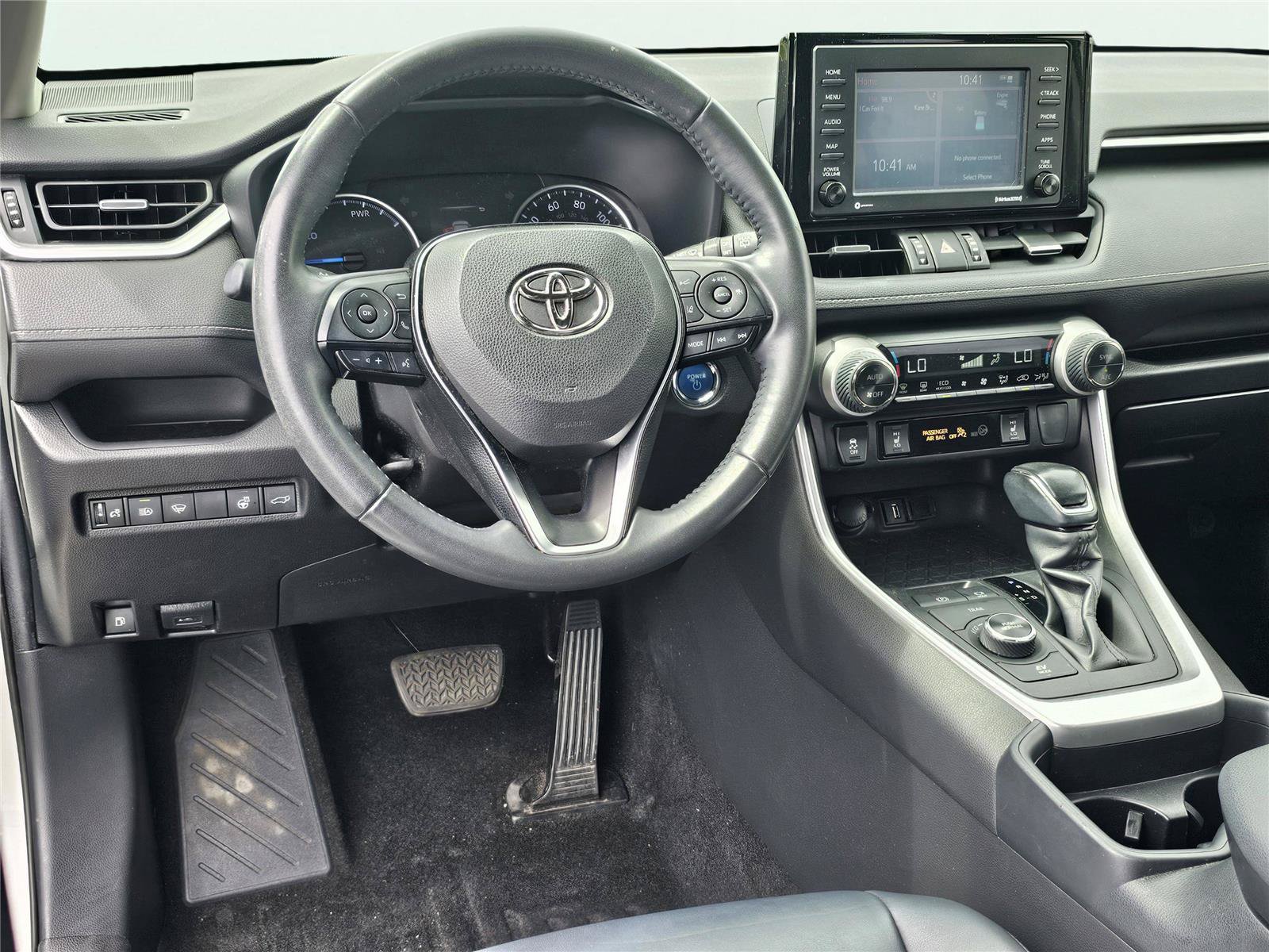 Used 2021 Toyota RAV4 XLE Premium AWD/4WD image 36