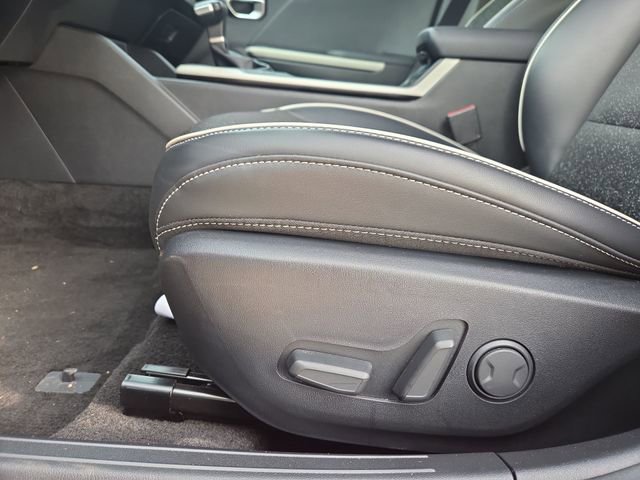 Used 2025 Kia K4 GT-Line w/ GT-Line Sunroof Package image 15