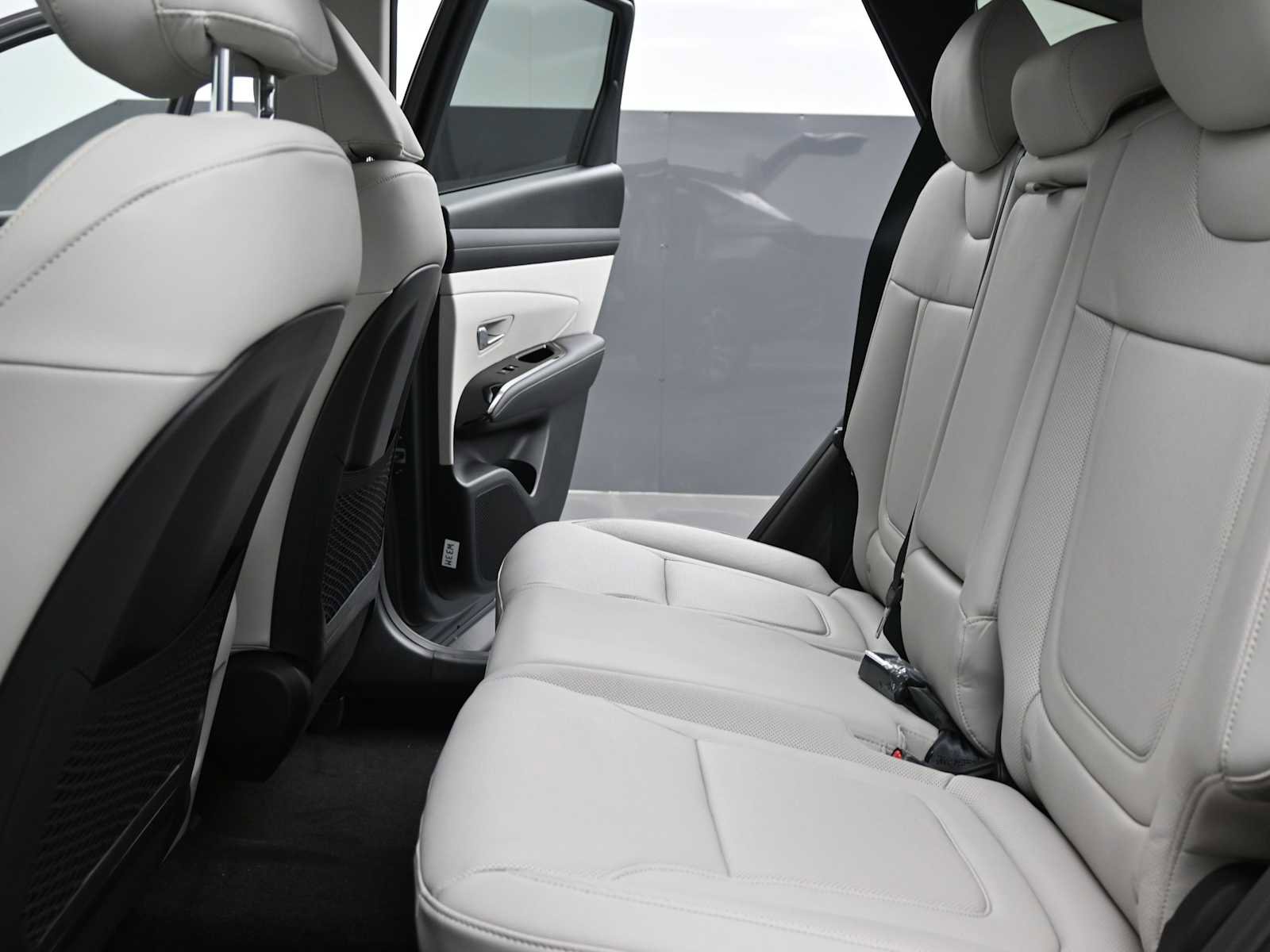 New 2026 Hyundai Tucson Limited image 15