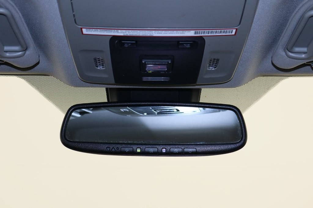 Used 2021 Toyota Camry SE w/ Convenience Package FWD image 25