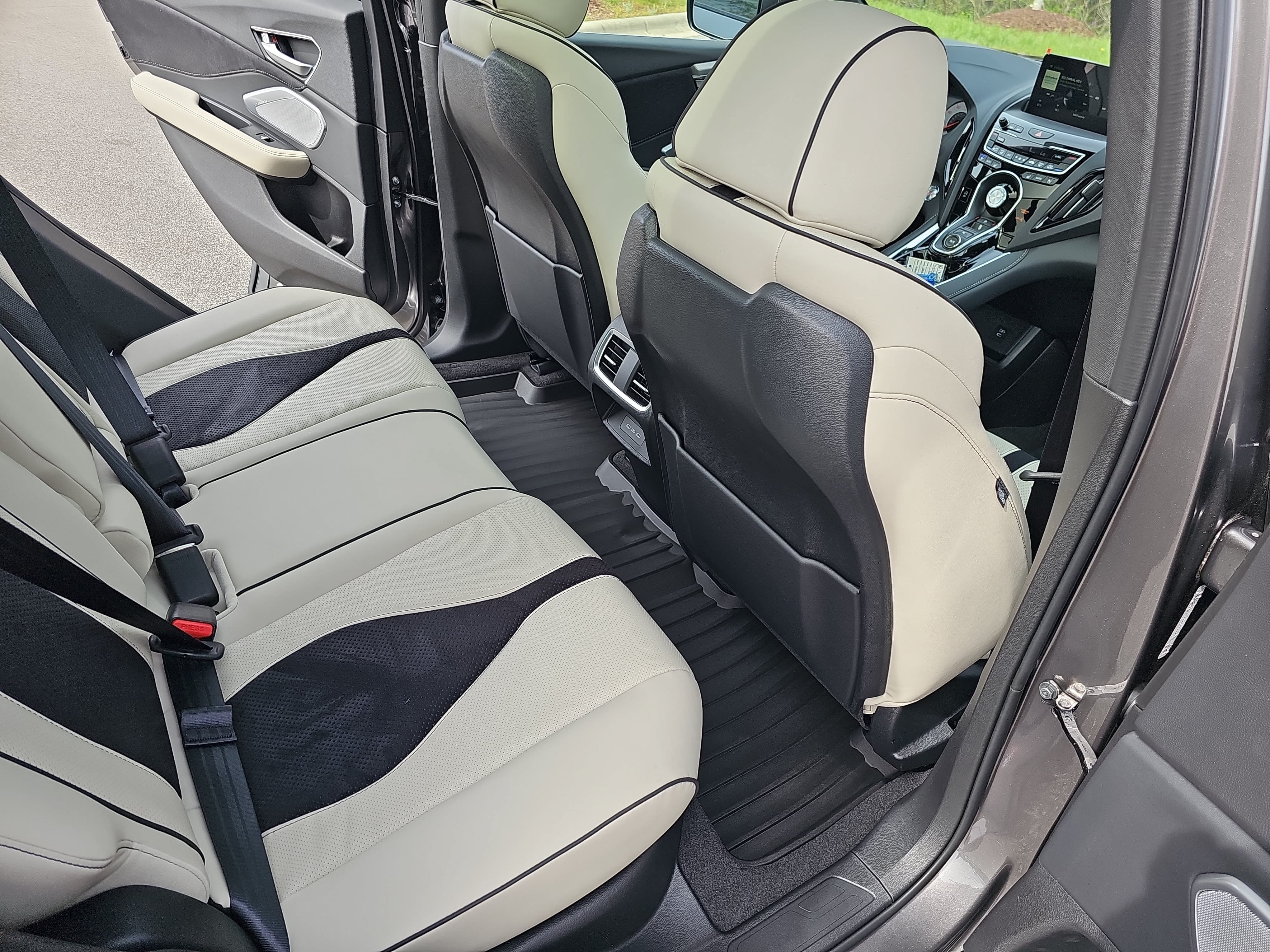 New 2026 Acura RDX w/ Advance Package AWD/4WD image 11
