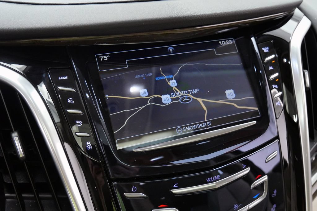 Used 2020 Cadillac Escalade Luxury AWD/4WD image 32