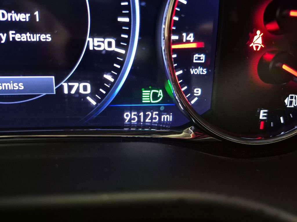 Used 2023 GMC Acadia AT4 w/ Technology Package image 12