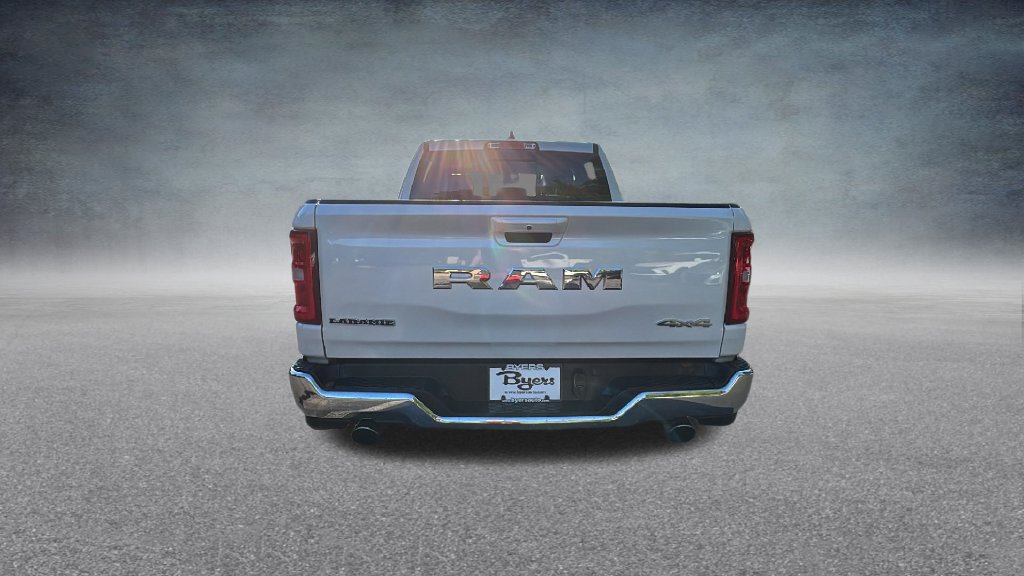 Used 2025 RAM 1500 Laramie AWD/4WD image 26