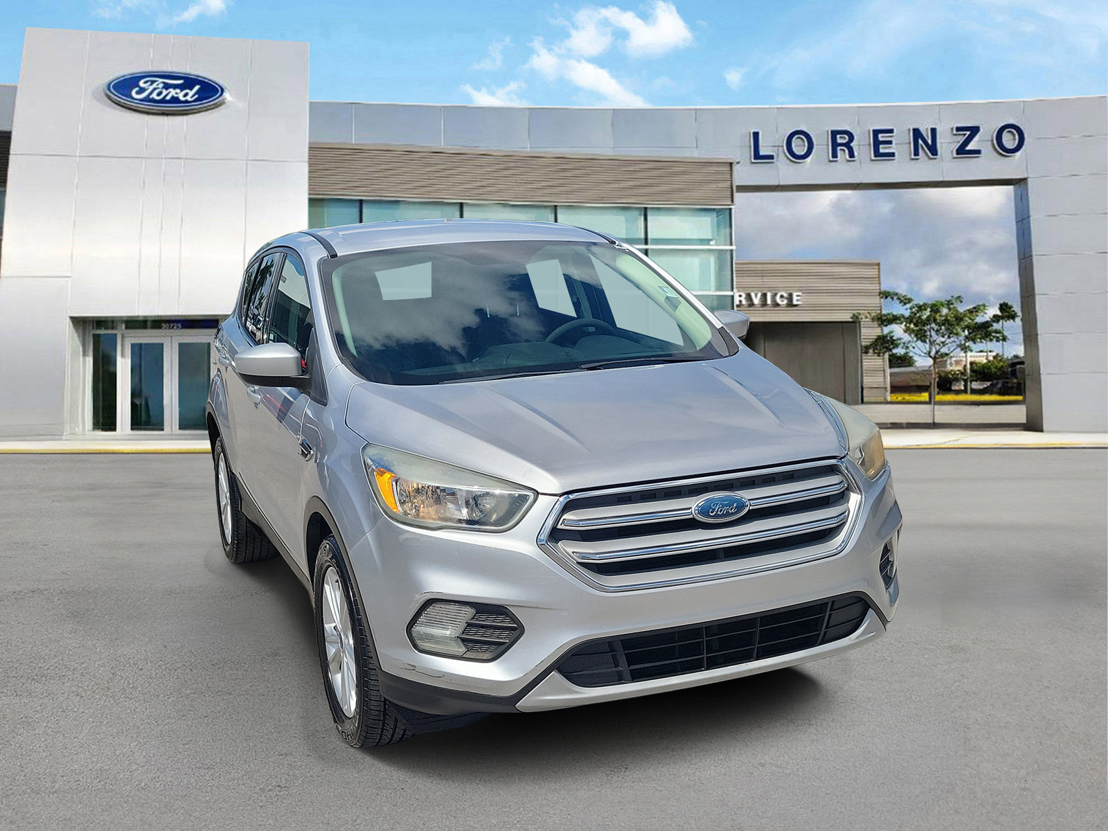 Used 2019 Ford Escape SE FWD image 3