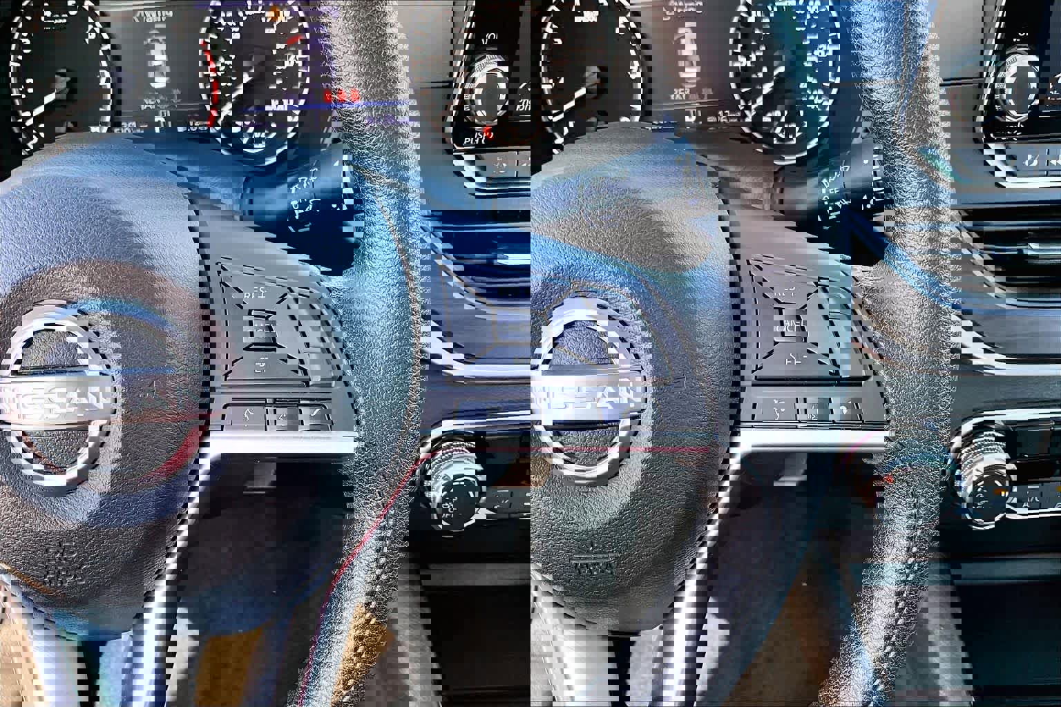 Used 2024 Nissan Altima 2.5 SV image 24