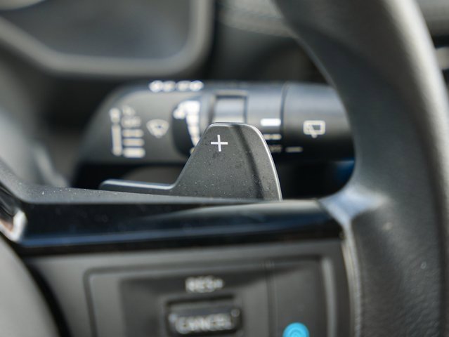 Used 2023 Nissan Rogue SV image 26