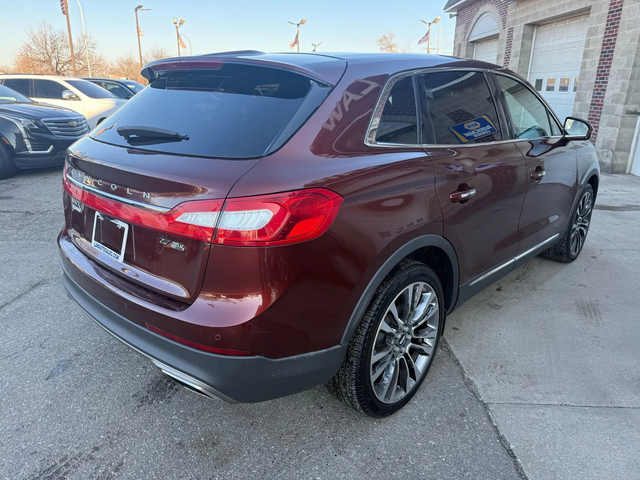 Used 2016 Lincoln MKX Reserve w/ Climate Package image 5