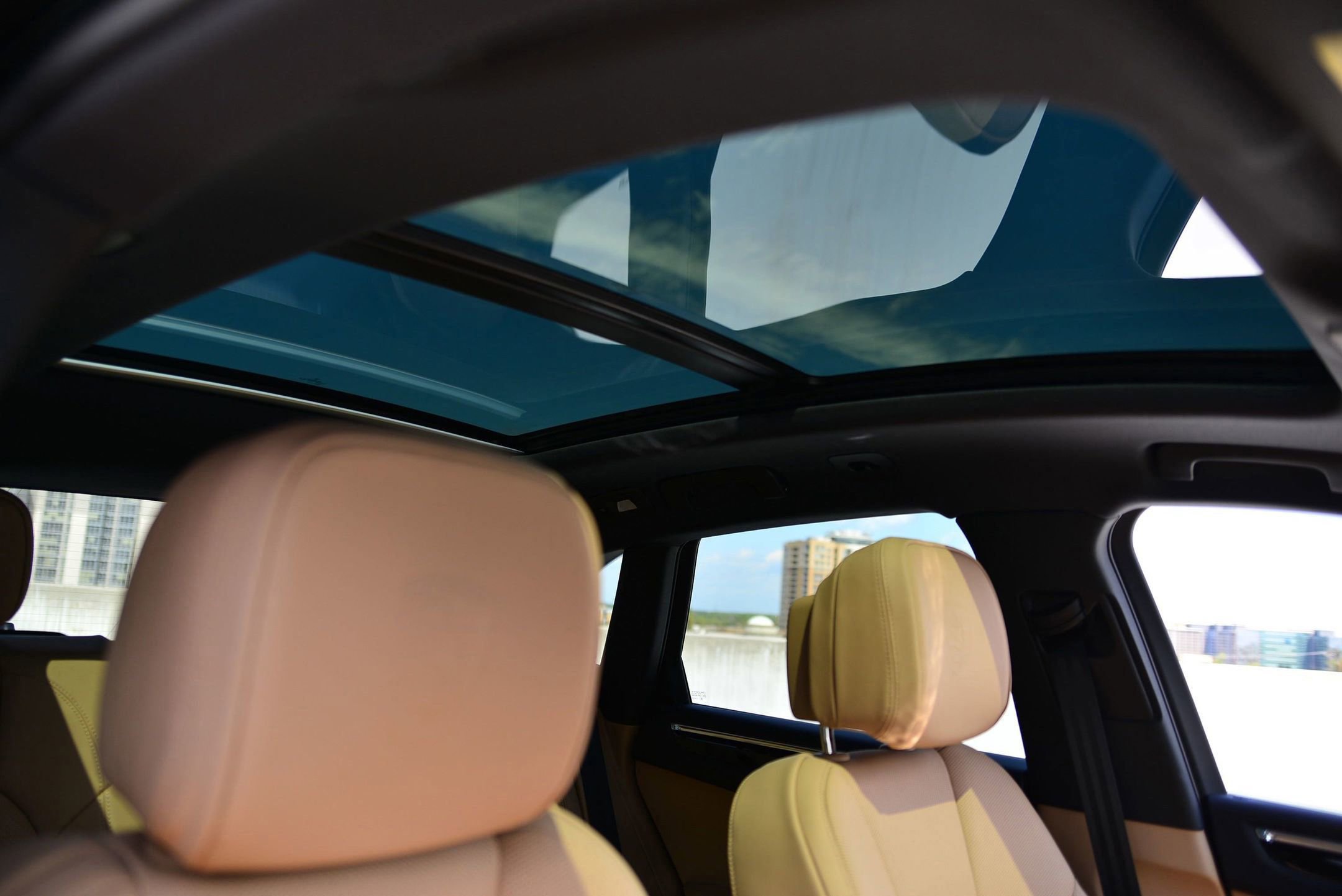 Used 2025 Porsche Macan image 16