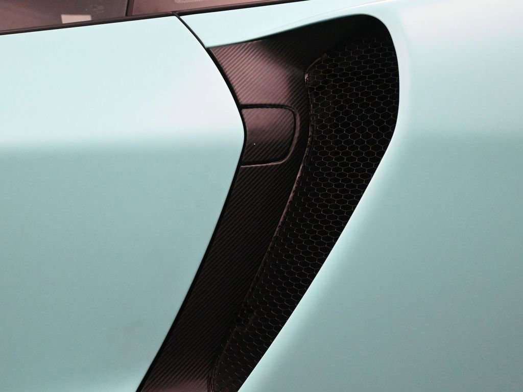 Used 2022 McLaren GT image 18