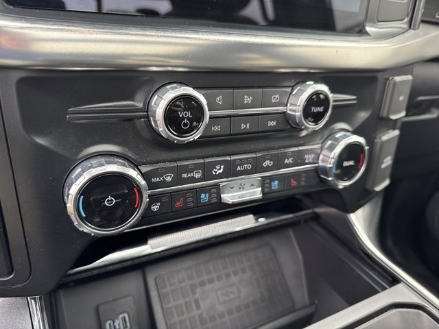 Used 2022 Ford F150 Lariat w/ Equipment Group 502A High image 21