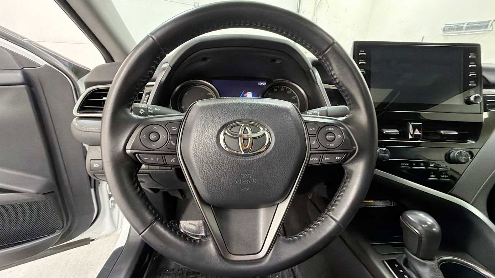Certified 2021 Toyota Camry XSE FWD image 16