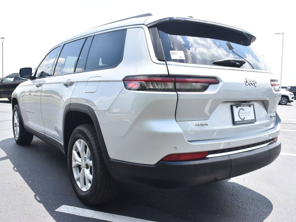 Used 2023 Jeep Grand Cherokee L Limited w/ Trailer Tow Group (B) image 4