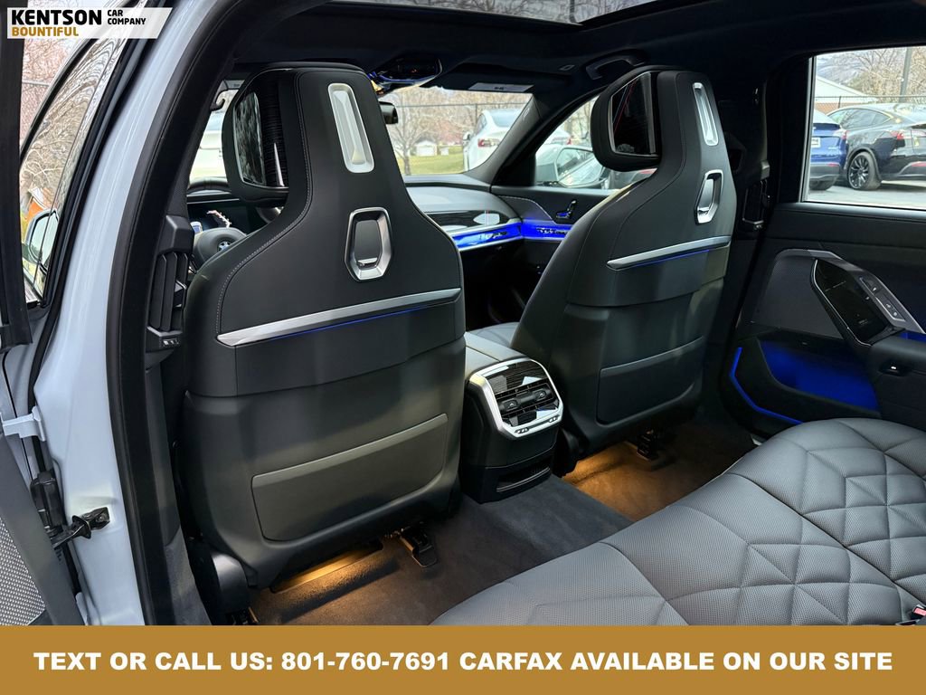 Used 2025 BMW 740i xDrive 740i xDrive image 33